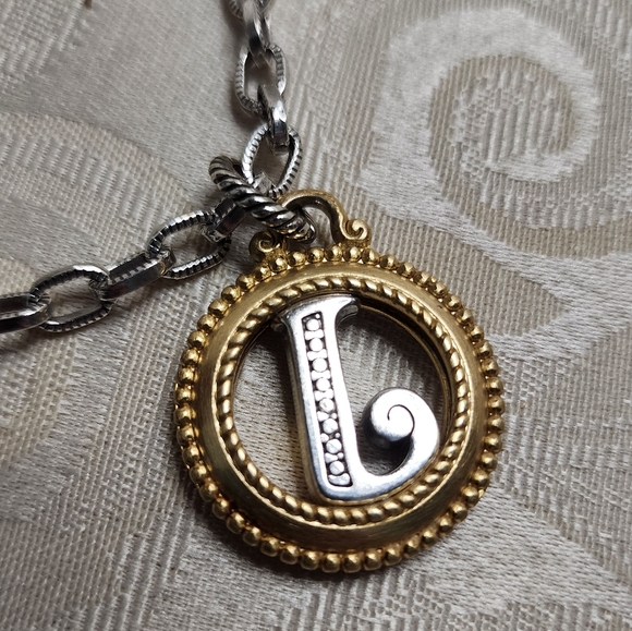 BRIGHTON INITIAL L MIXED METAL CHARM BRACELET - Picture 10 of 14